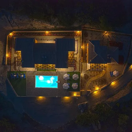 Villa Ble On Blue *