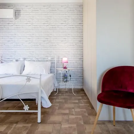 Vilă Ble On Blue Athánion