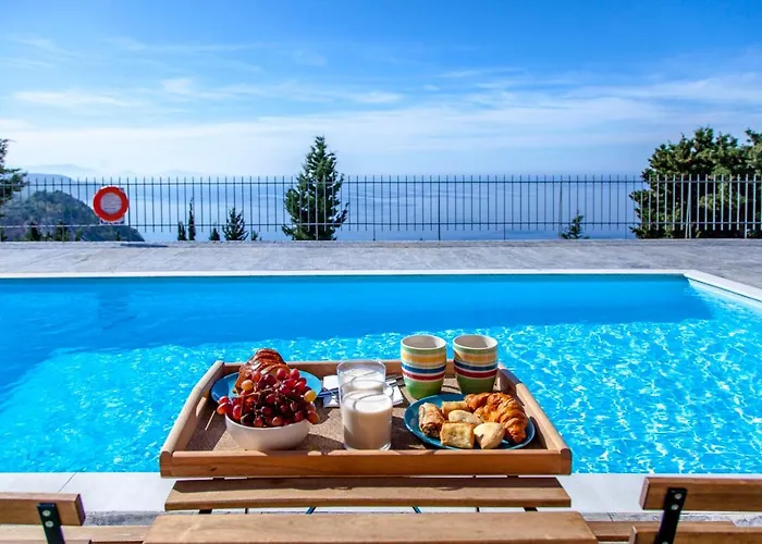 Villa Ble On Blue Atháni